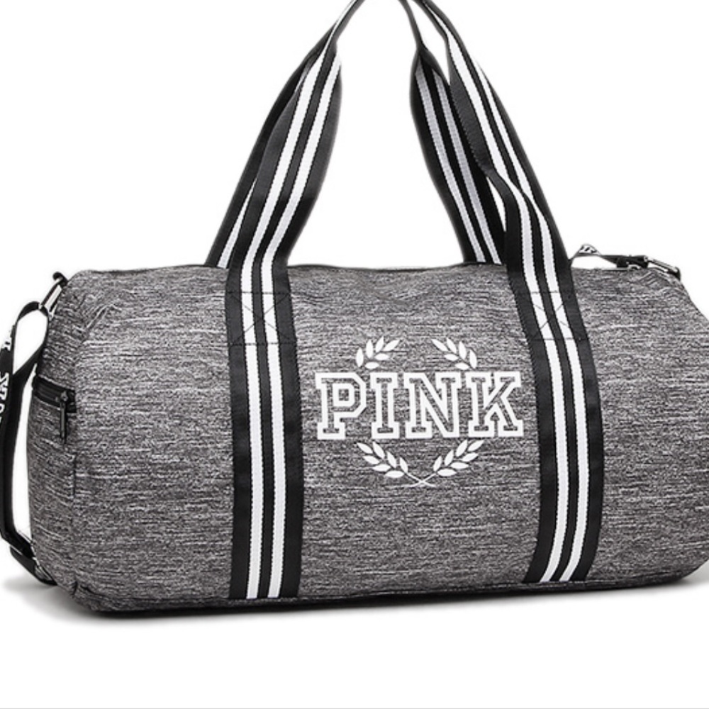 VS PINK DUFFLE BAG!!!! (BARELY USED!)
